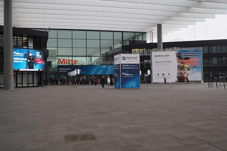 Entrance to it-sa at NürnbergMesse