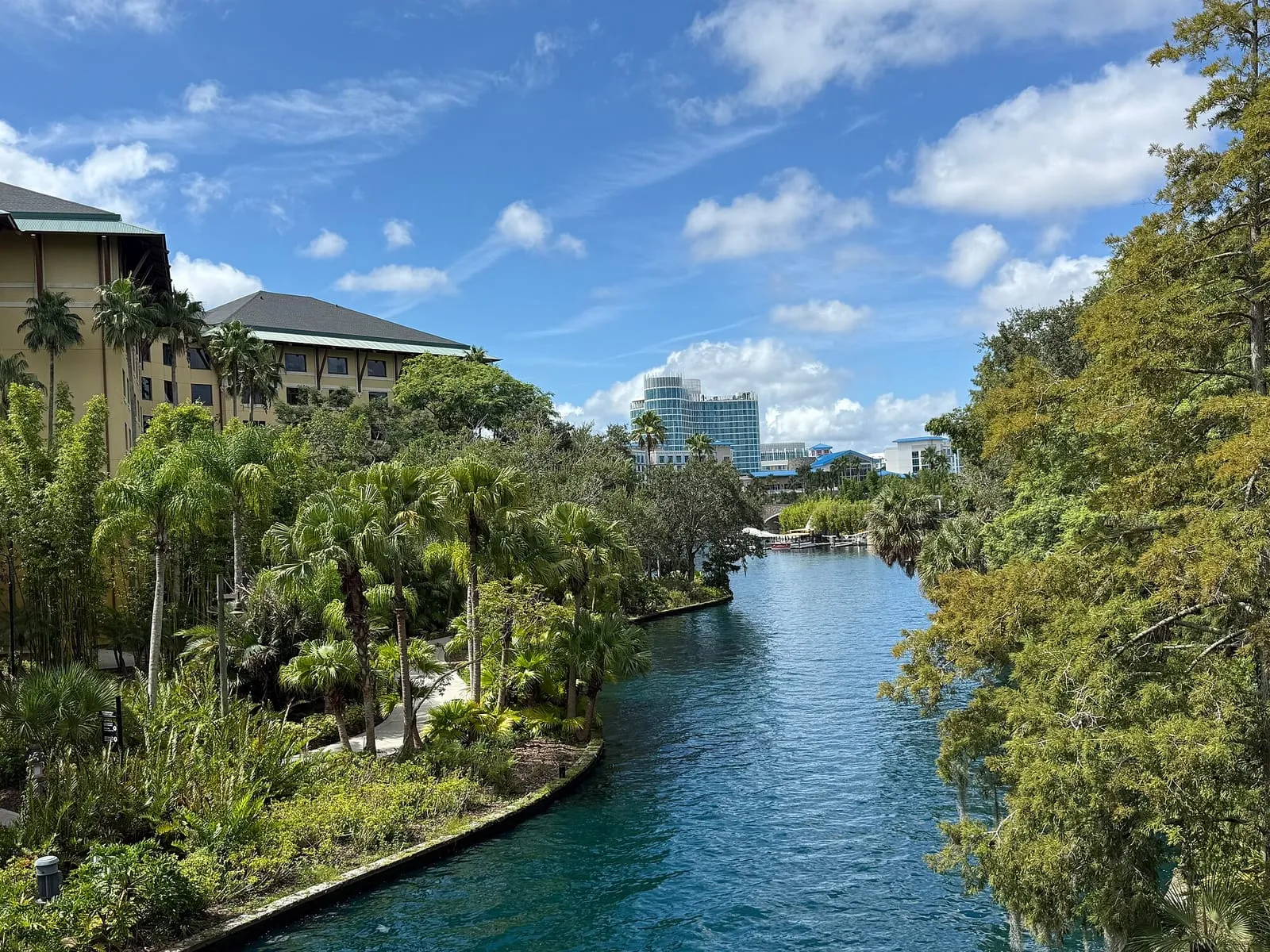 Loews Royal Pacific Resort, Universal’s Aventura Hotel and Loews Sapphire Falls Resort along the Universal Orlando waterway
