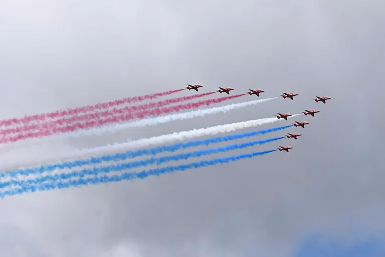 Red Arrows flypast at Farnborough International Airshow